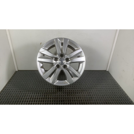 Jante PEUGEOT 308 2 SW Photo n°1