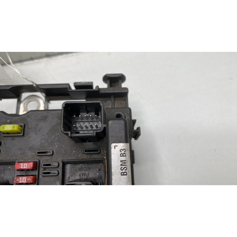 Boitier servitude moteur (BSM) PEUGEOT 807 Photo n°8