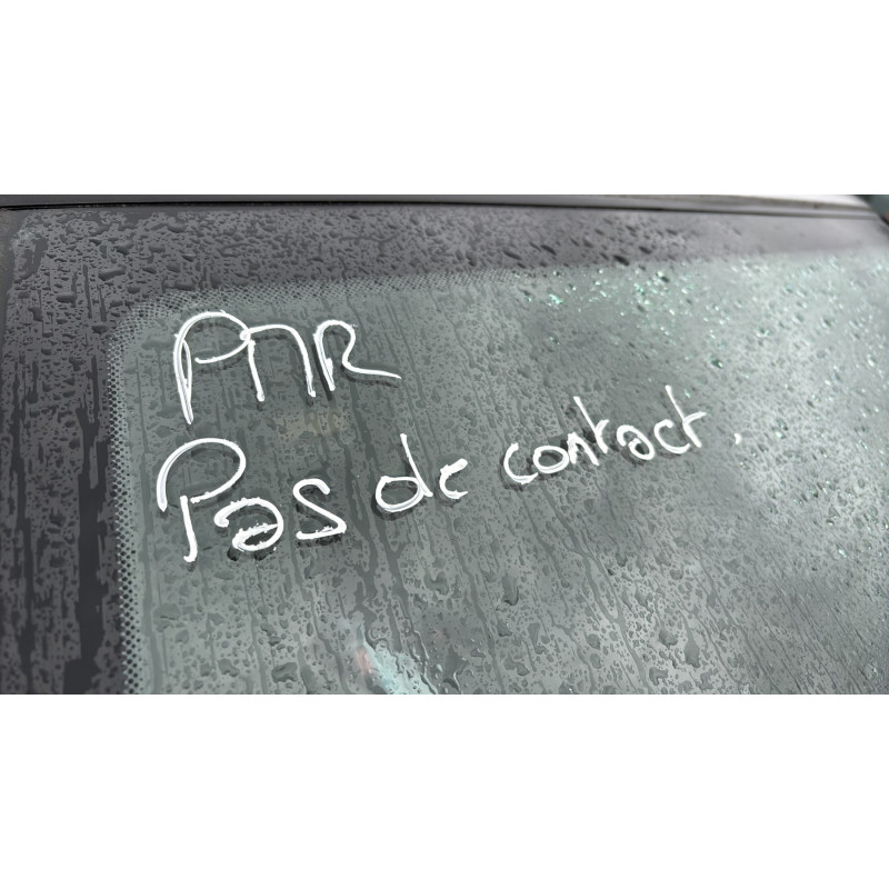 Arret de porte avant gauche PEUGEOT 406 Photo n°6