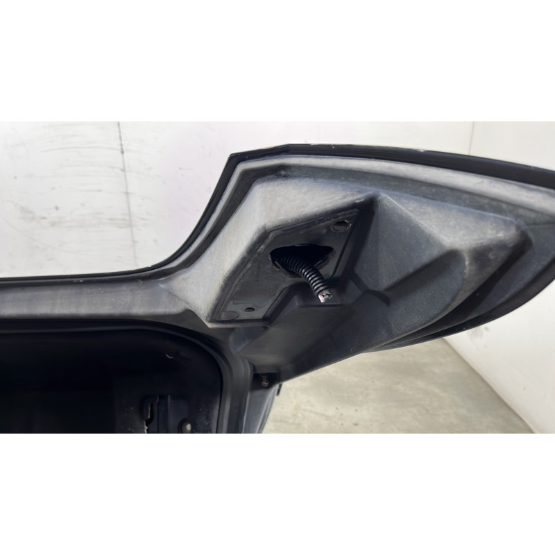Malle/Hayon arriere RENAULT LAGUNA 3 Photo n°8