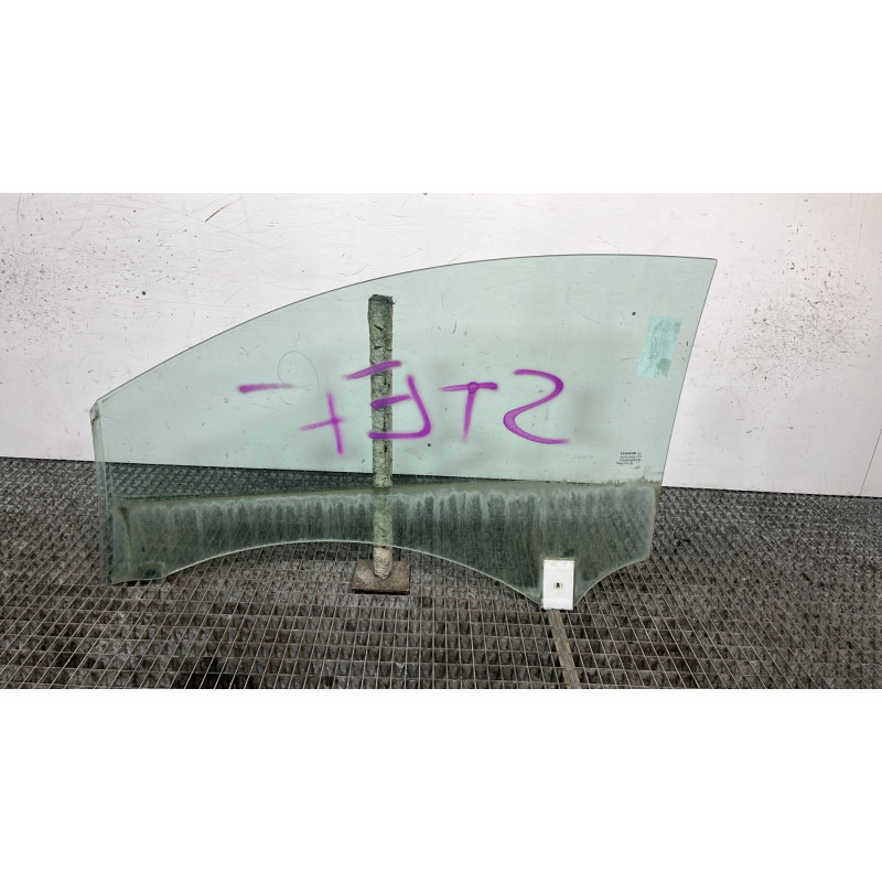 Vitre avant droit RENAULT LAGUNA 3 Photo n°4
