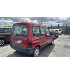 Pare choc arriere PEUGEOT PARTNER 1