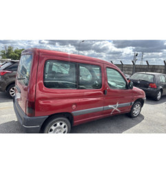 Pare choc arriere PEUGEOT PARTNER 1