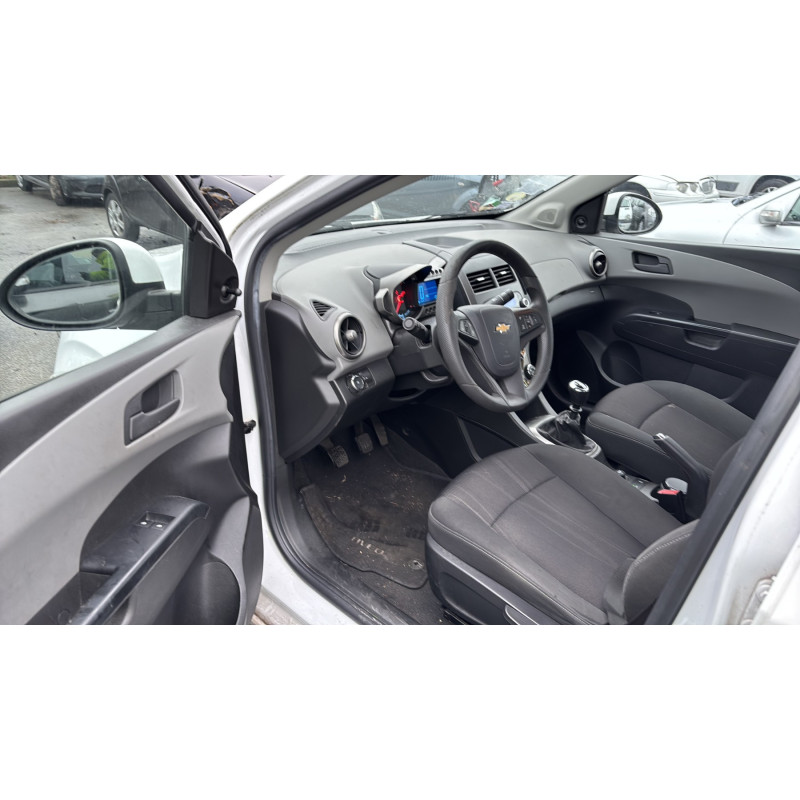 Bouchon de carburant CHEVROLET AVEO 2 Photo n°12