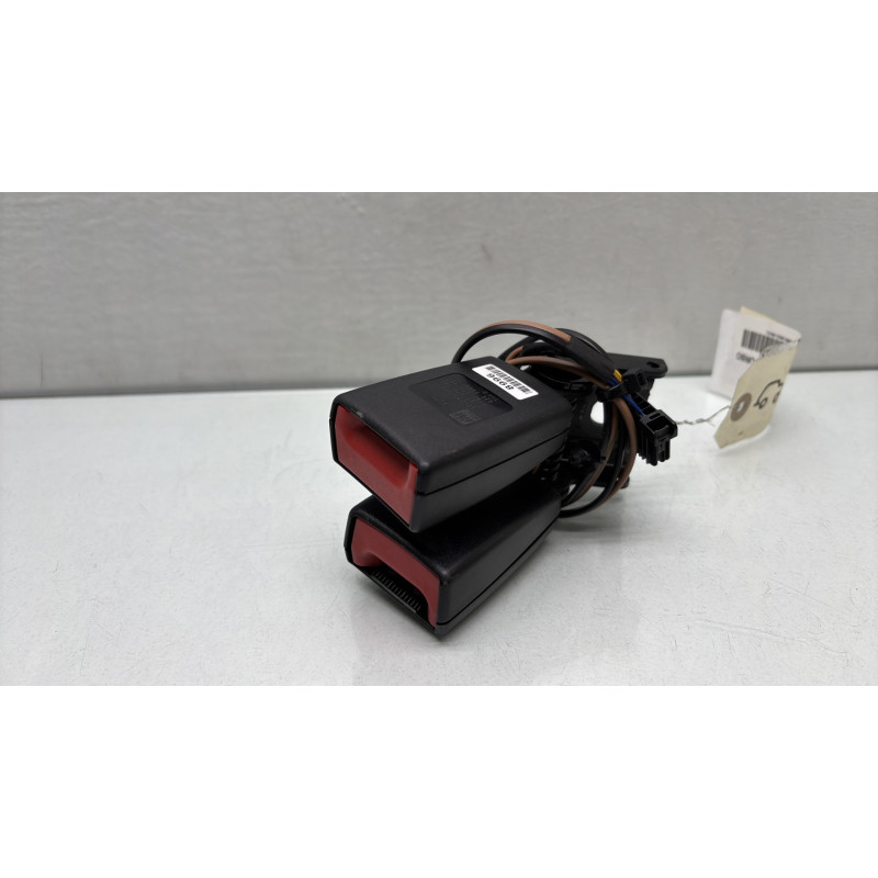 Attache ceinture arriere gauche CHEVROLET AVEO 2 Photo n°4