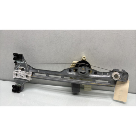 Leve vitre electrique arriere droit PEUGEOT 308 2 SW Photo n°1