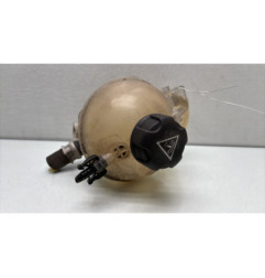 Vase d'expansion PEUGEOT 308 2 SW Photo n°1
