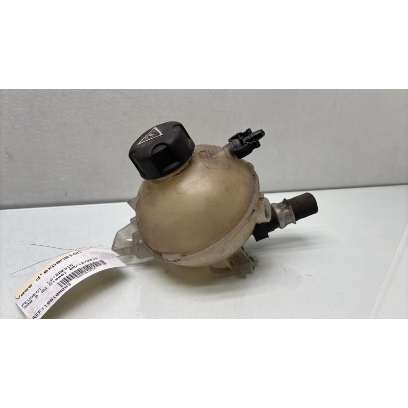 Vase d'expansion PEUGEOT 308 2 SW Photo n°3