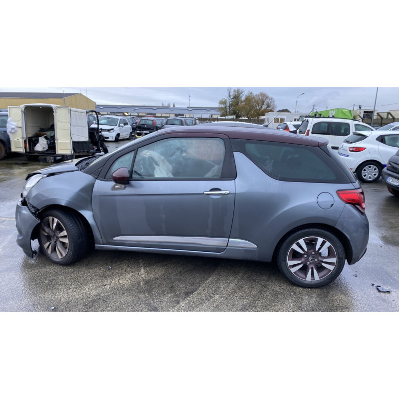 Ecran GPS CITROEN DS3 Photo n°11