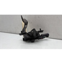 Fermeture de capot HYUNDAI I 20 1 Photo n°1