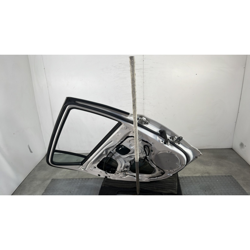 Porte arriere gauche HYUNDAI I 20 1 Photo n°5