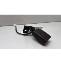 Attache ceinture arriere gauche HYUNDAI I 20 1 Photo n°1