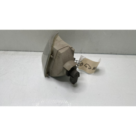 Optique avant secondaire gauche (feux)(clignotant) PEUGEOT 106