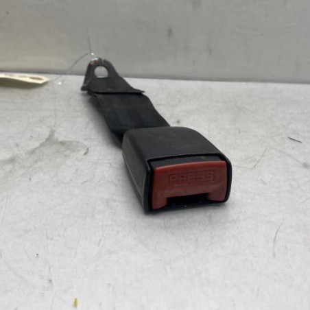 Attache ceinture arriere gauche PEUGEOT 306 Photo n°1