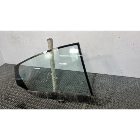 Vitre arriere droit DS DS4 1