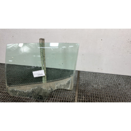 Vitre arriere gauche RENAULT CLIO 4