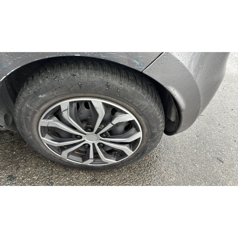 Vitre arriere gauche RENAULT CLIO 4 Photo n°18