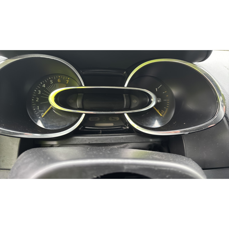 Vitre arriere gauche RENAULT CLIO 4 Photo n°19