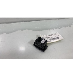 Interrupteur de leve vitre arriere droit BMW SERIE 1 F20