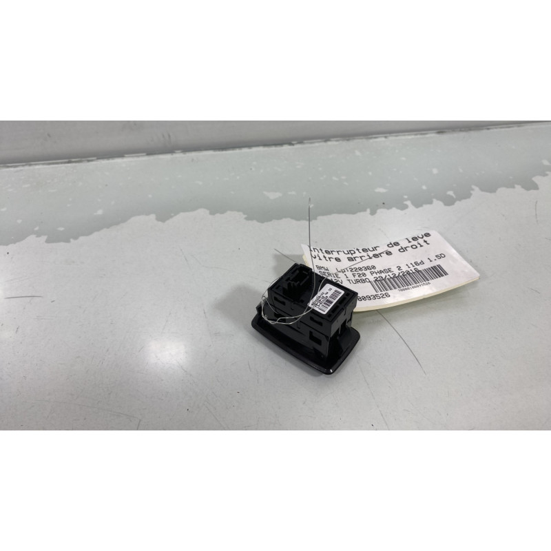 Interrupteur de leve vitre arriere droit BMW SERIE 1 F20 Photo n°2