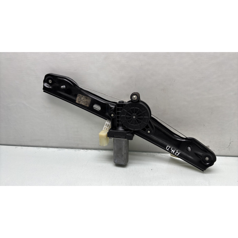 Leve vitre electrique arriere droit BMW SERIE 1 F20 Photo n°5