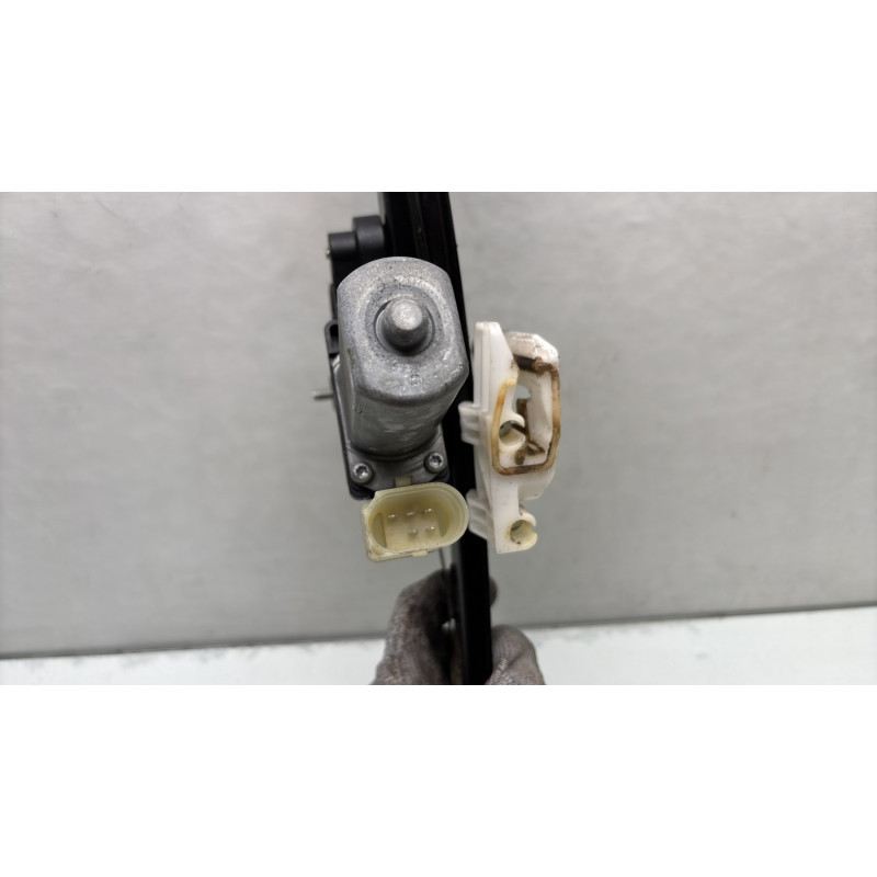 Leve vitre electrique arriere droit BMW SERIE 1 F20 Photo n°6