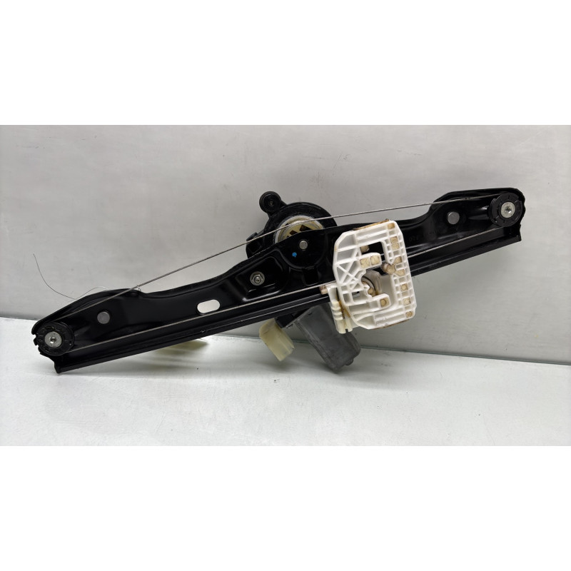 Leve vitre electrique arriere gauche BMW SERIE 1 F20 Photo n°1