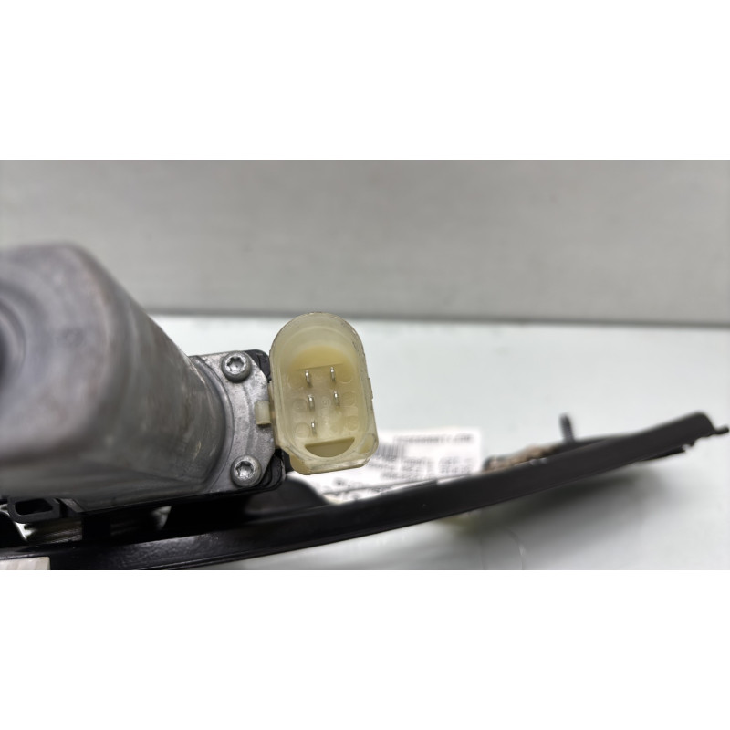 Leve vitre electrique arriere gauche BMW SERIE 1 F20 Photo n°3