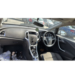 Anti brouillard droit (feux) OPEL ASTRA J SPORTS
