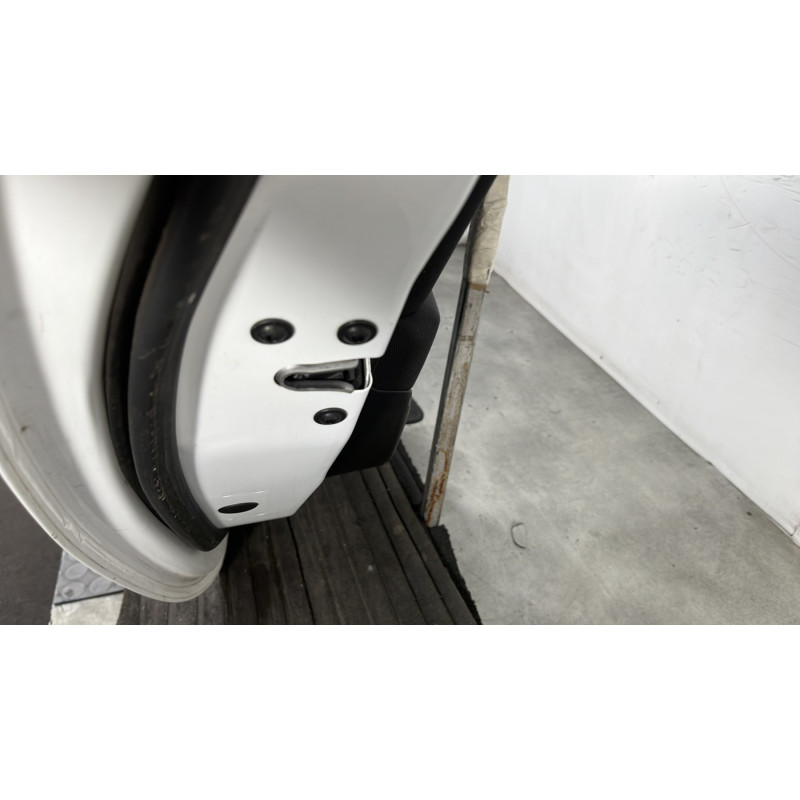 Porte arriere gauche OPEL ASTRA J SPORTS Photo n°3