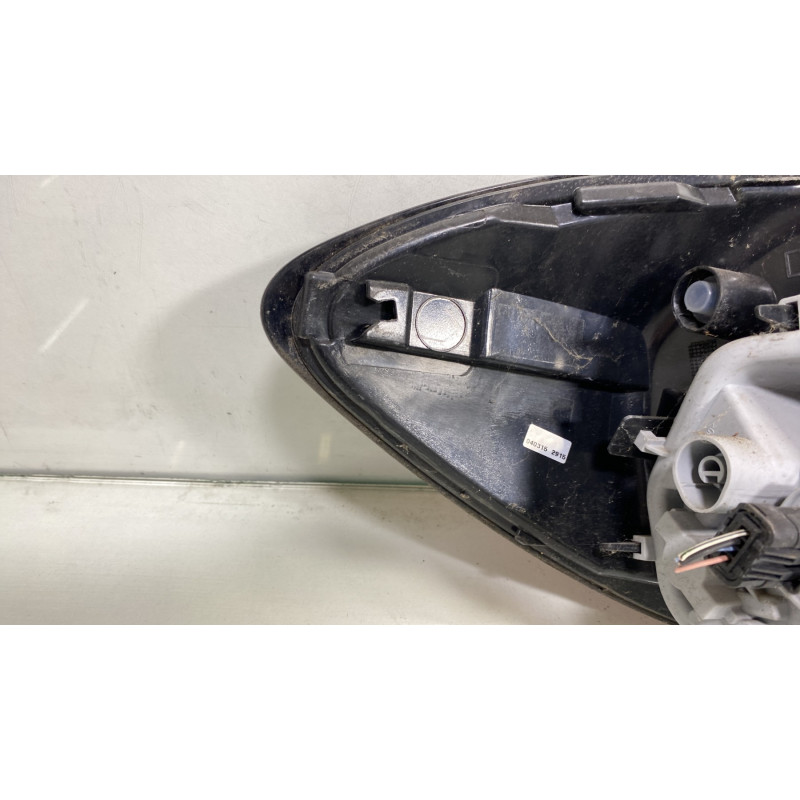 Feu arriere principal droit (feux) RENAULT CAPTUR 1 Photo n°3