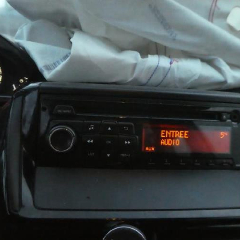 Autoradio d'origine PEUGEOT 208 1 Photo n°17