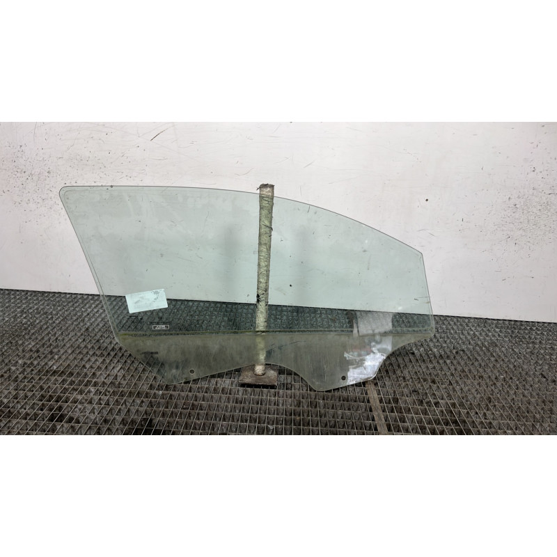 Vitre avant gauche DODGE CALIBER Photo n°4