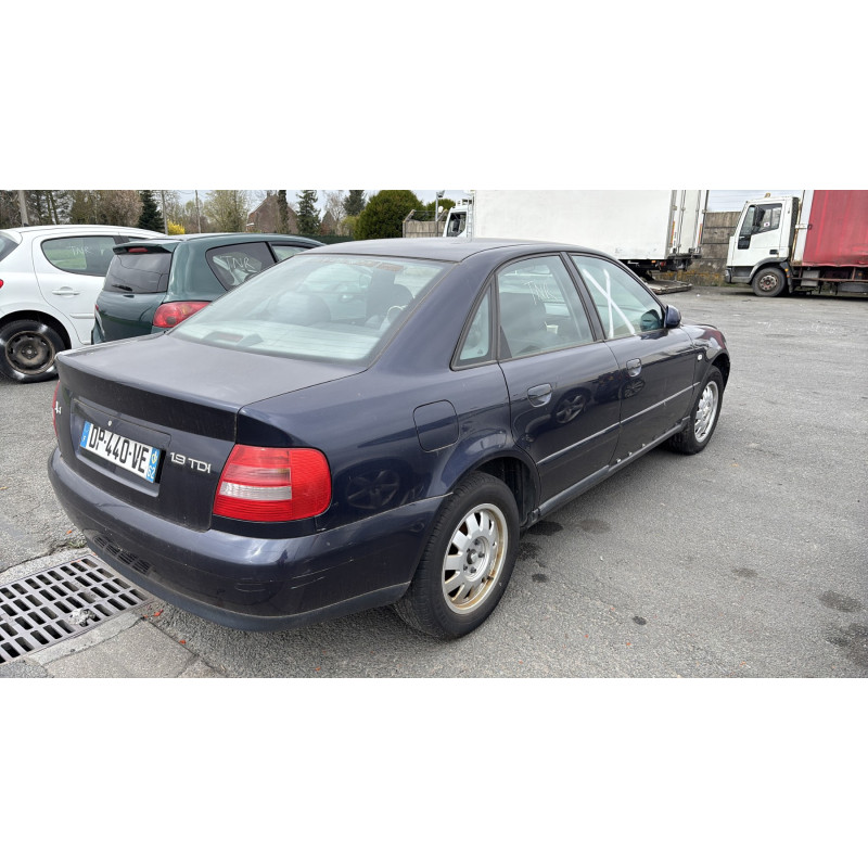 Aile avant gauche AUDI A4 1 Photo n°8