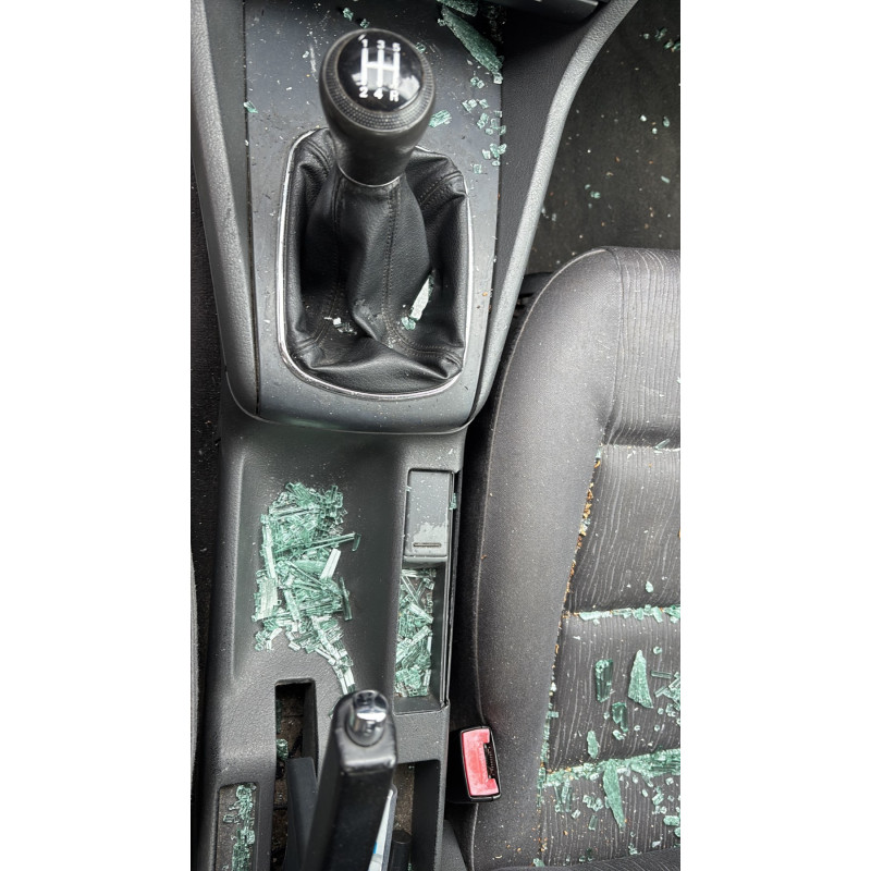 Leve vitre electrique avant gauche AUDI A4 1 Photo n°19