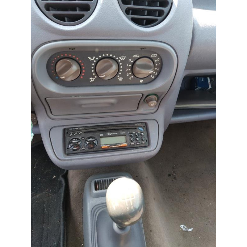 Pare choc avant RENAULT TWINGO 1 Photo n°8