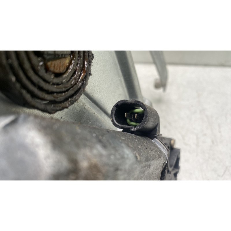 Leve vitre electrique avant gauche RENAULT TWINGO 1 Photo n°5