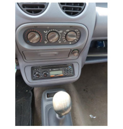 Pare boue avant gauche RENAULT TWINGO 1