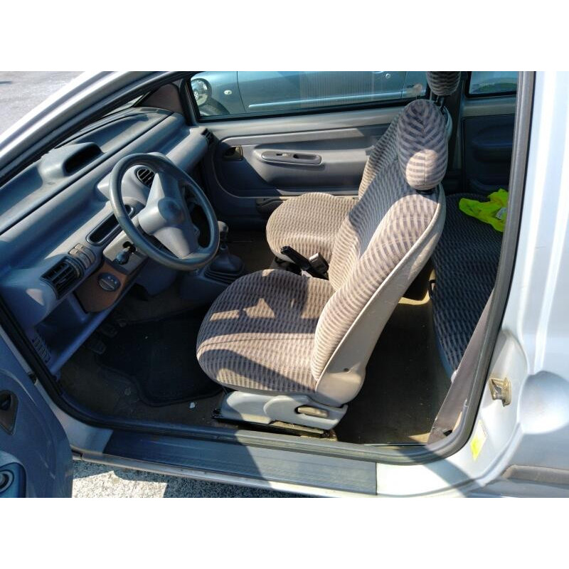 Pare boue avant gauche RENAULT TWINGO 1 Photo n°11