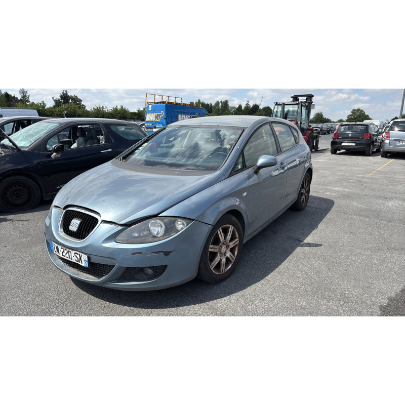Anti brouillard gauche (feux) SEAT LEON 2 Photo n°5