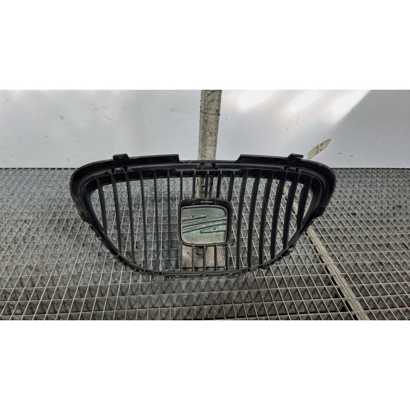 Calandre SEAT LEON 2 Photo n°4