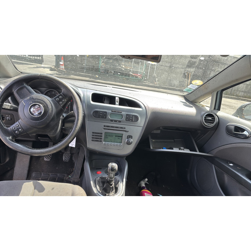 Calandre SEAT LEON 2 Photo n°16