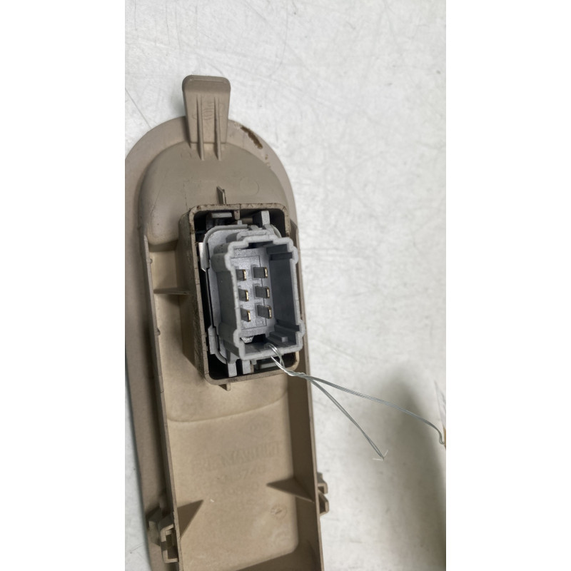 Interrupteur de leve vitre avant droit RENAULT SCENIC 2 Photo n°4
