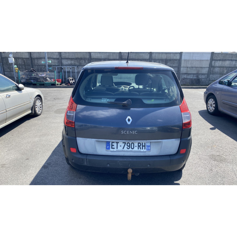 Pare boue avant droit RENAULT SCENIC 2 Photo n°7