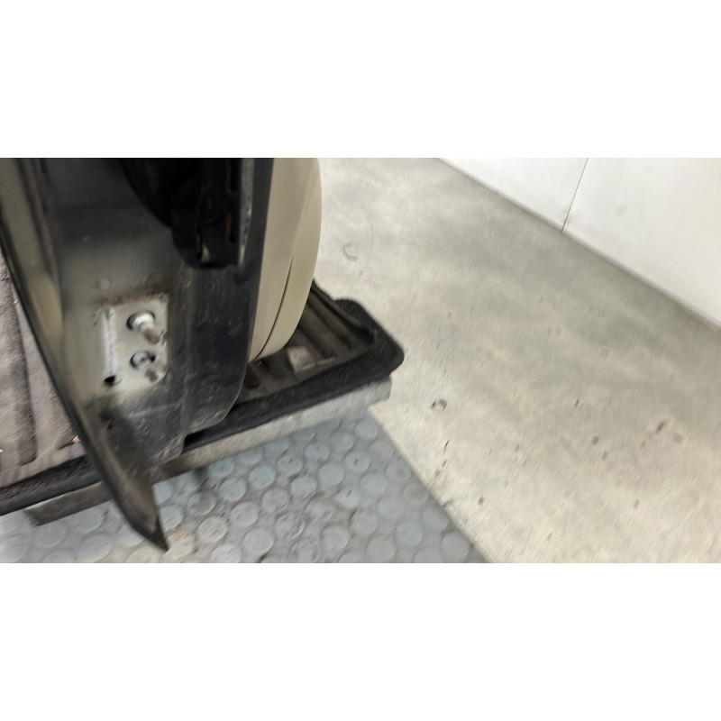 Porte avant droit RENAULT SCENIC 2 Photo n°6