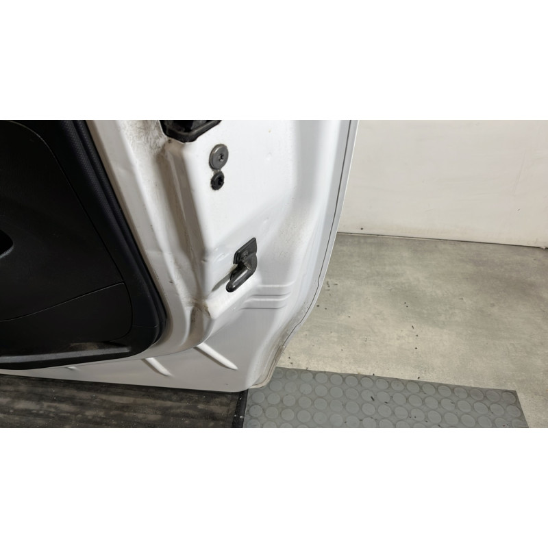 Porte laterale droit PEUGEOT PARTNER 2 Photo n°7