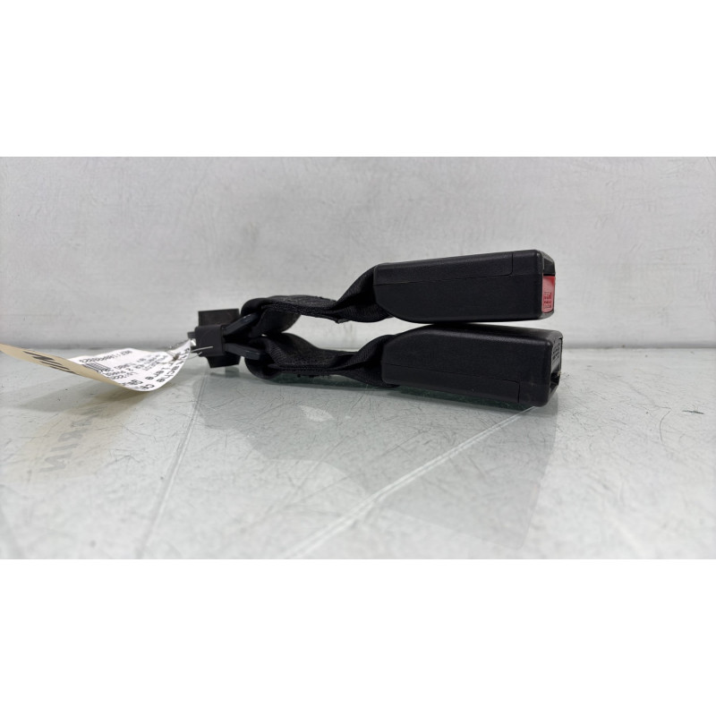 Attache ceinture arriere gauche PEUGEOT PARTNER 2 Photo n°1
