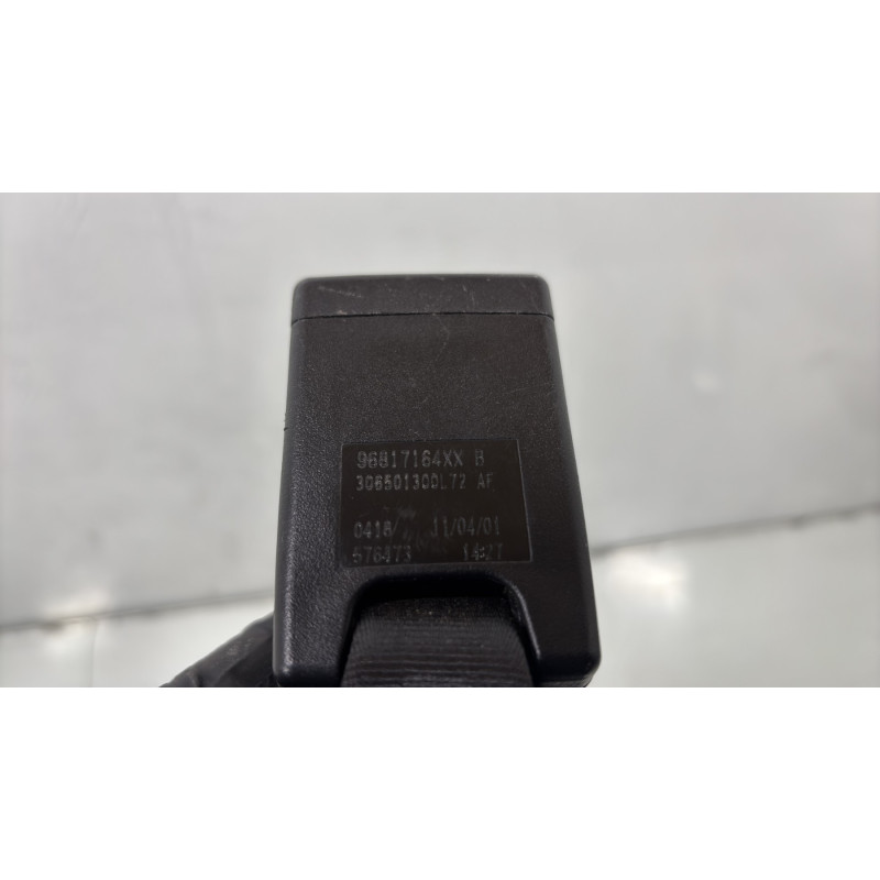 Attache ceinture arriere gauche PEUGEOT PARTNER 2 Photo n°4