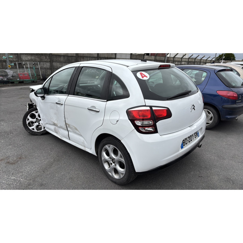 Vitre arriere gauche CITROEN C3 2 Photo n°8