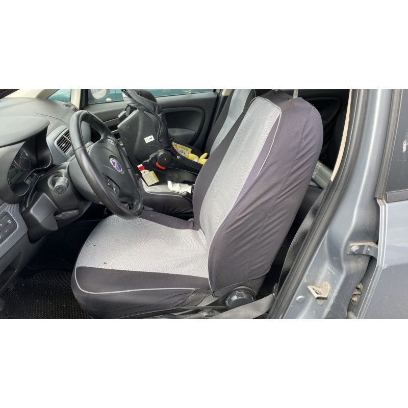 Vitre arriere gauche FIAT PUNTO EVO 3 Photo n°15